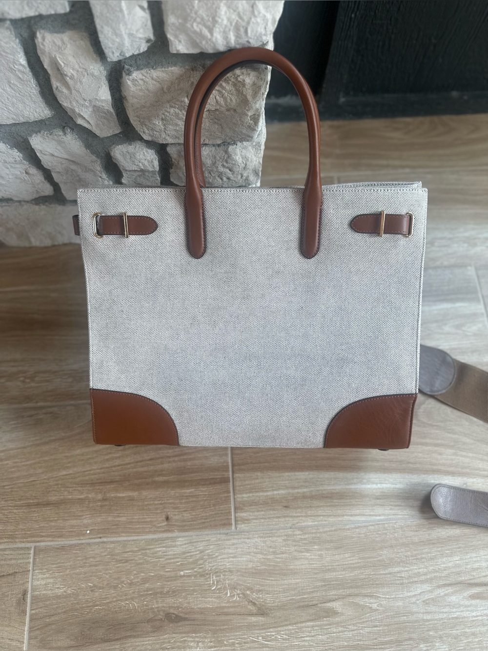 Ralph Lauren Devyn Canvas Tote Bag featuring brown leather trim & gold hardware - Picture 4 of 7